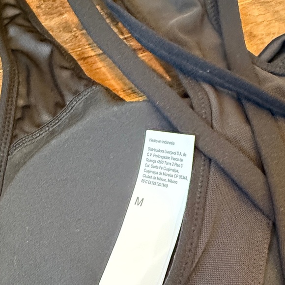 Fabletics Women's Sports Bra - Picture 4 of 4